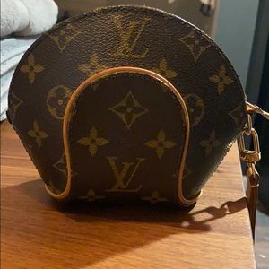 Louis Vuitton ellipse mini
